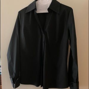 Black cotton collared blouse with bottom cuffs